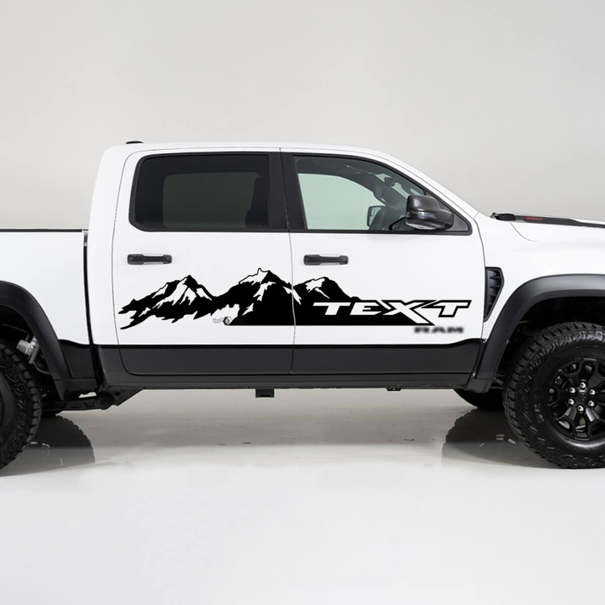 Autocollant vinyle latéral de chaîne de montagnes et texte personnalisé pour Dodge Ram 1500