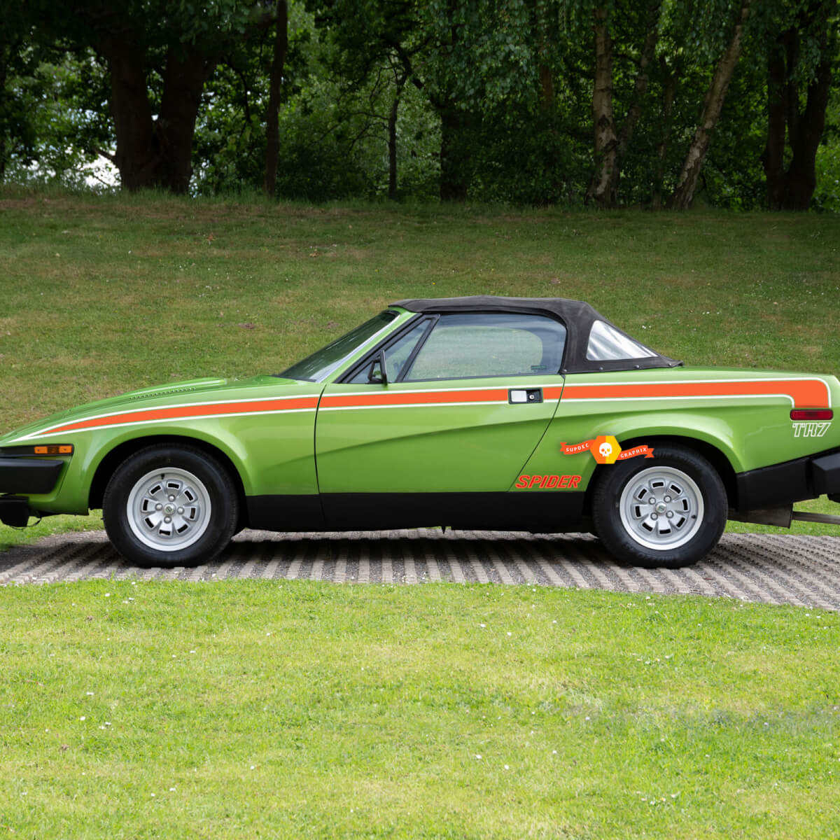 Paire Triumph Tr7 rayures remake de style original ensemble de portes latérales garniture logo rayures autocollants décalcomanies 2 couleurs
