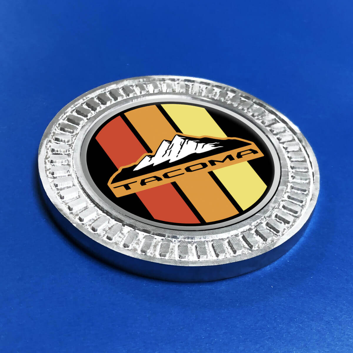 Badge 3D Toyota Tacoma Mountains Vintage TRD Retro Heritage Racing Stripes Emblème en métal et aluminium
