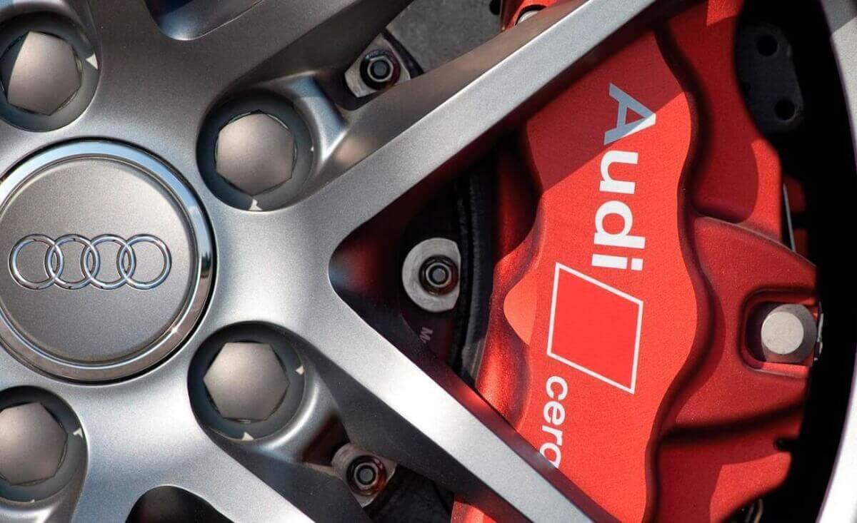 Ensemble d'autocollants en vinyle pour étriers de frein céramiques Audi pour modèles S et RS