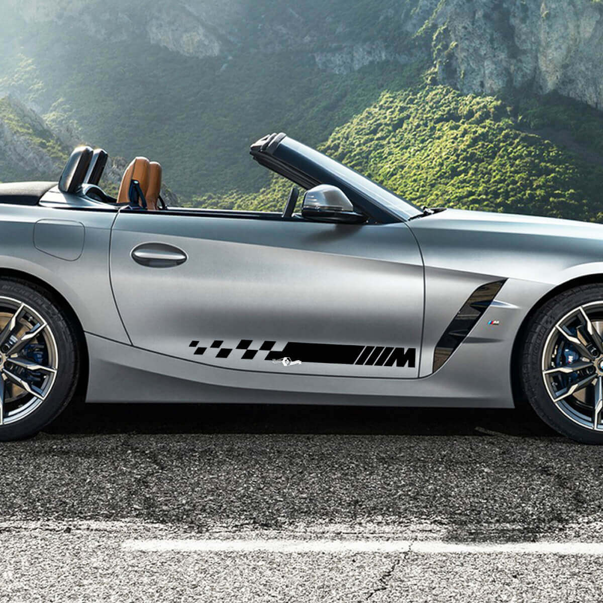 Rayures à damier sur la porte latérale avec logo M BMW Z4 Autocollant en vinyle
