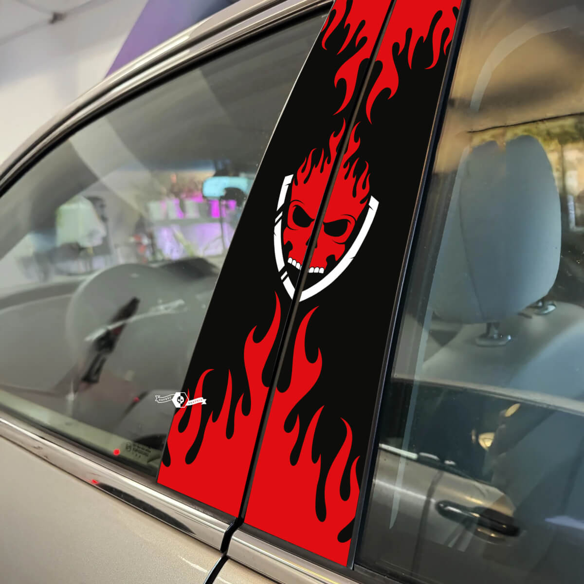 Crâne flamme style pilier portes voiture décalcomanie vinyle autocollant Wrap

