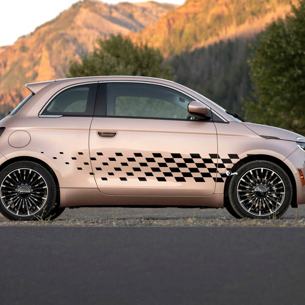 Strip à carreaux à carreaux de bascule Stripes graphiques latérales pour Fiat 500
