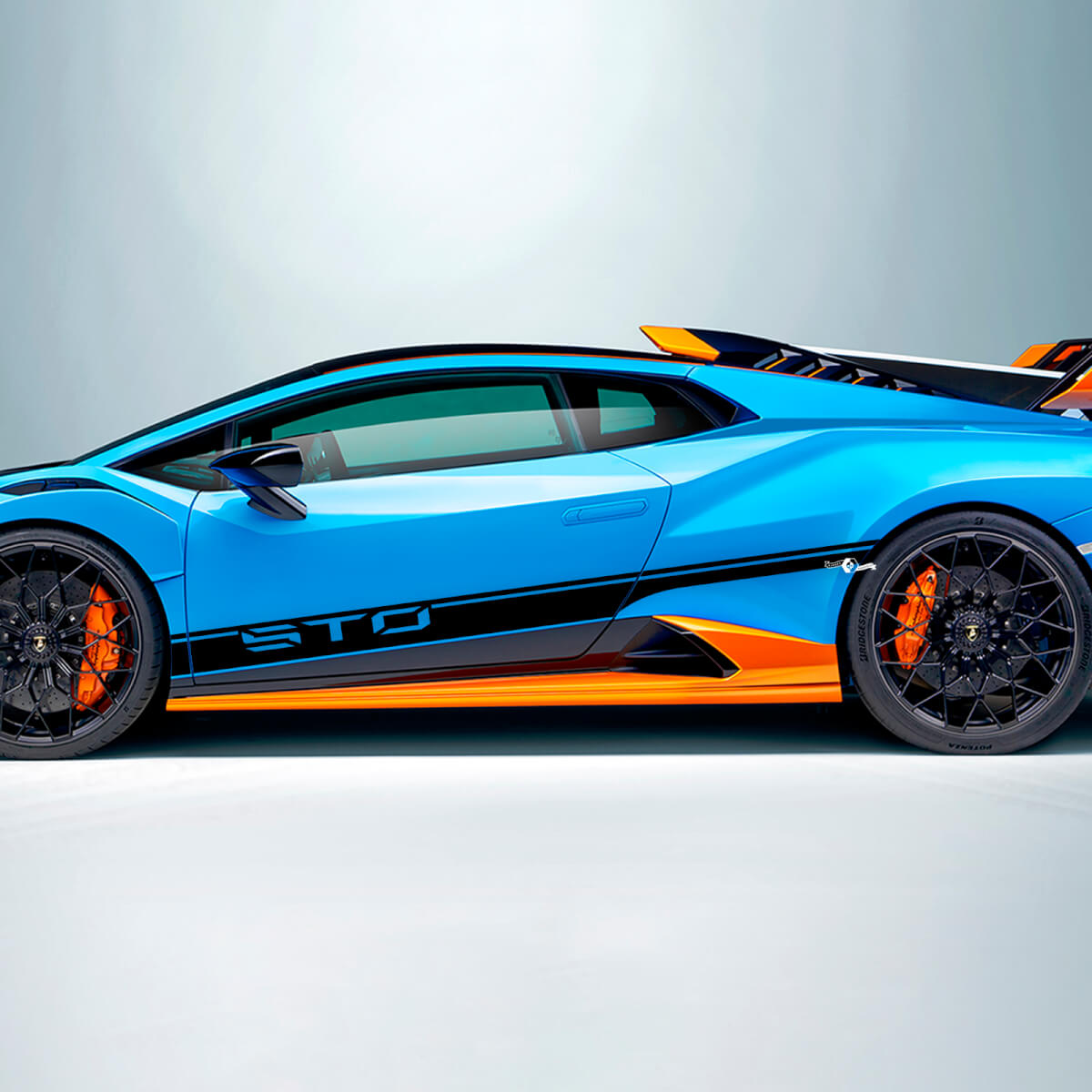 Bandes latérales en vinyle STO pour Lamborghini STO
