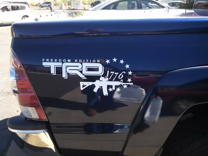 Ensemble d'autocollants en vinyle pour côtés de lit Style TRD Freedom Edition 1776 pour Toyota Tacoma