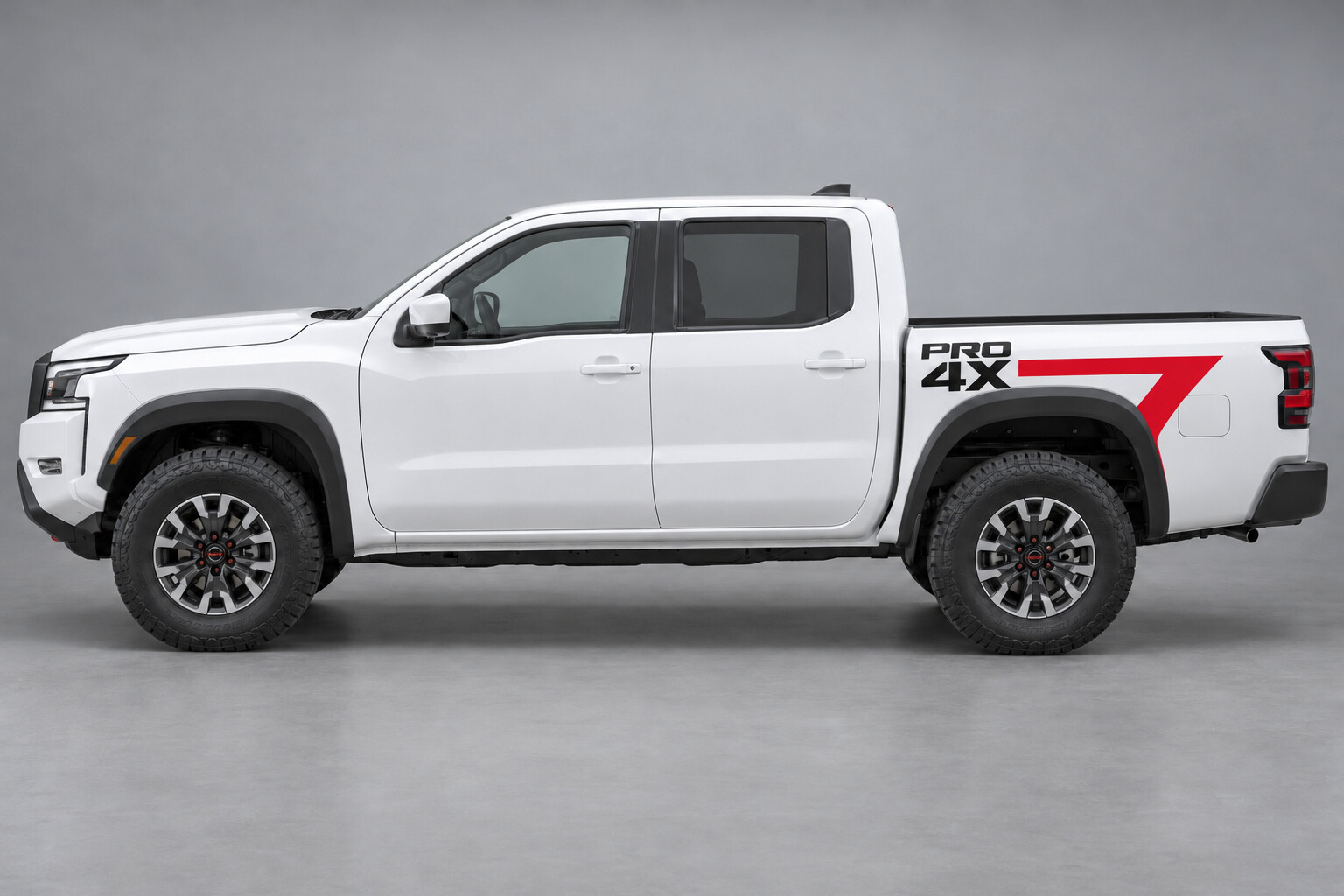 Autocollant en vinyle empilé PRO-4X Cabine Crew Benne Courte pour Nissan Frontier 2024