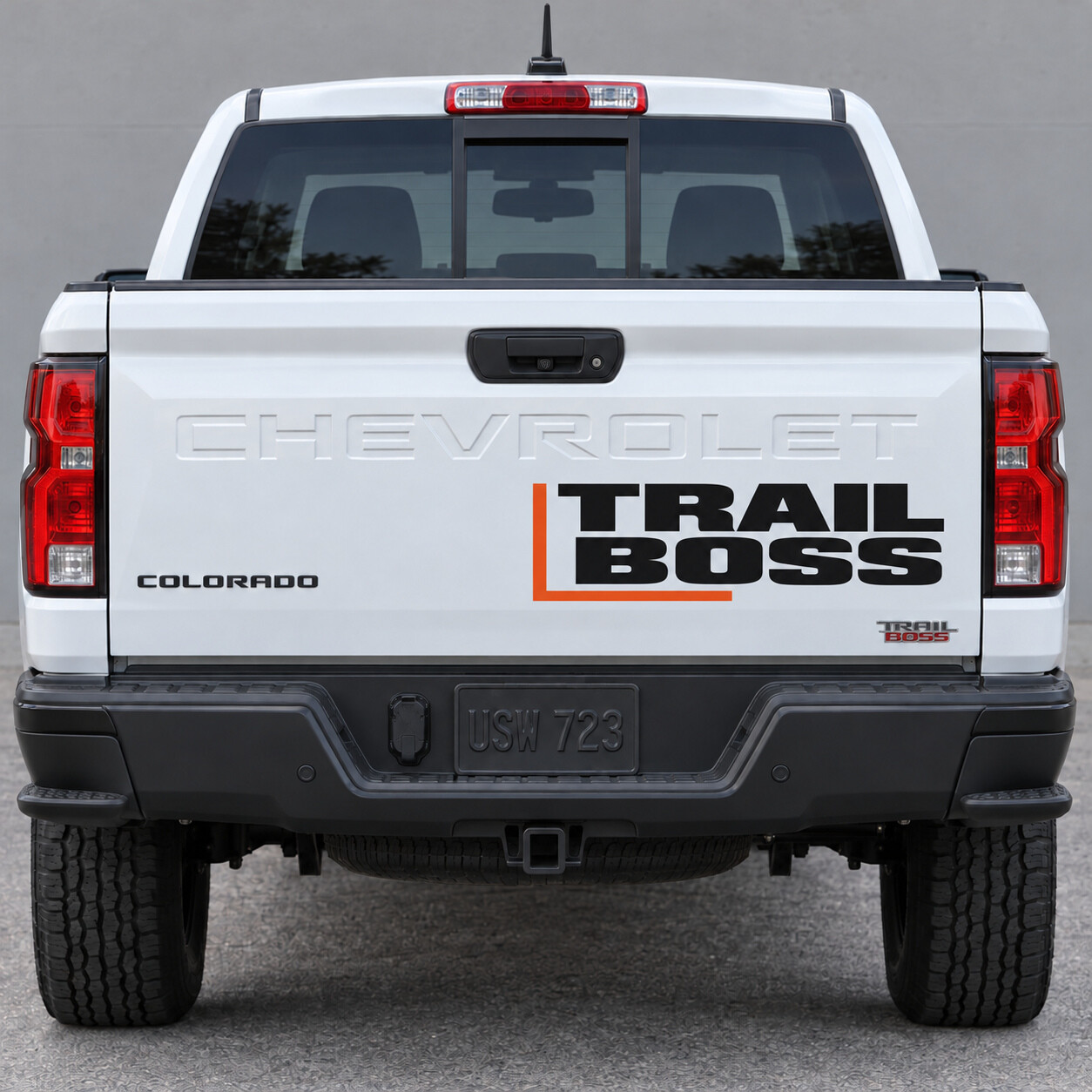 Autocollant vinyle Offset Trail Boss pour hayon Chevrolet Colorado 2023