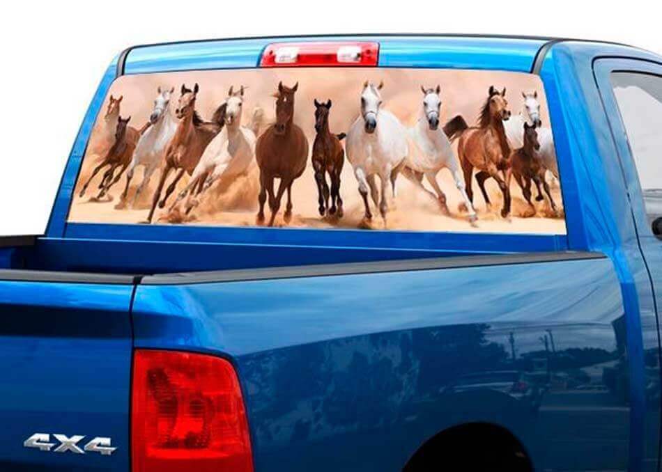 Autocollant en vinyle perforé Running Horses pour lunette arrière de camions et SUV
