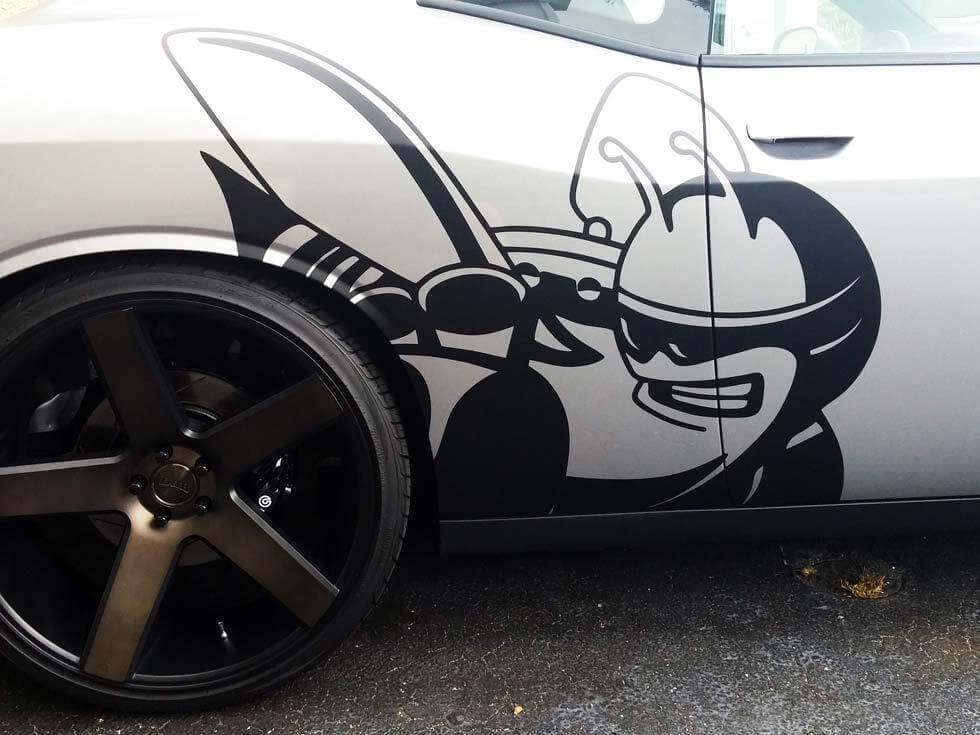 Kit d'autocollants vinyle latéraux logo Tribal Bee pour Dodge Challenger