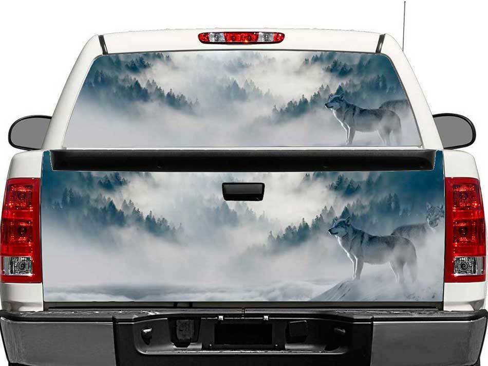 Autocollant en vinyle Loup dans les montagnes pour vitre arrière ou hayon de camionnettes