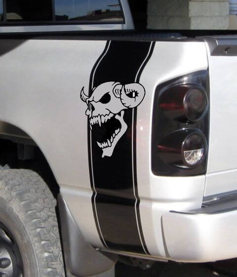 Autocollants vinyles bandes latérales arrière à motif crâne pour camion Dodge Ram