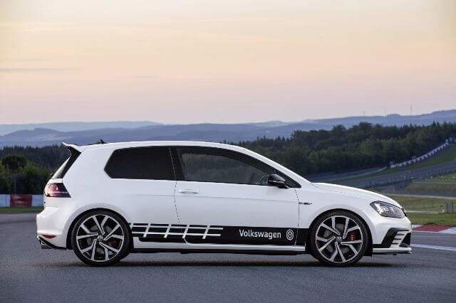Autocollant graphique multicolore Golf GTI / e-Golf / Golf R Car Racing