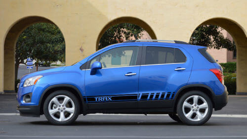 Autocollant en vinyle de course automobile, 2 pièces, graphiques multicolores, symbole Chevrolet Trax
