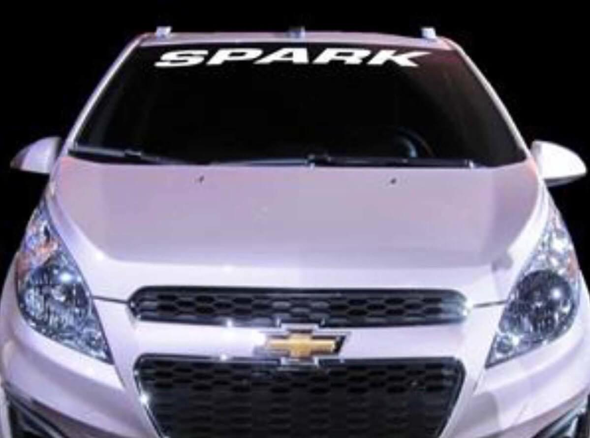 1950-2017 Chevrolet Spark vinyle pare-brise corps autocollant nouveau personnalisé 1PC 10 couleurs
