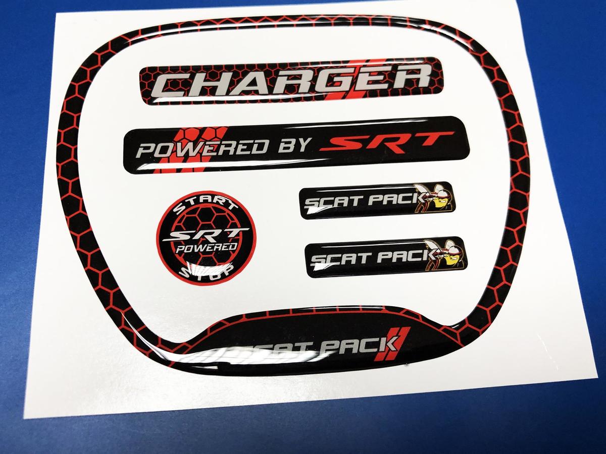 Ensemble de chargeur en nid d'abeille alimenté par SRT, anneau de garniture de volant, emblème en forme de dôme, autocollant
