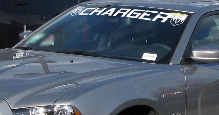 Autocollant de décalque de vinyle de bannière de pare-brise de fenêtre sapins Dodge Charger