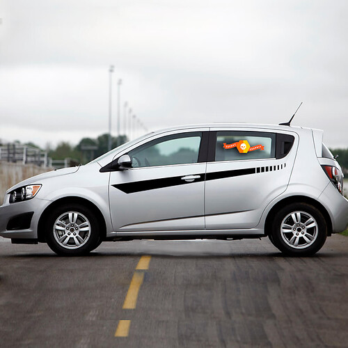 2012 2013 2014 2015 2016 2017 Chevy Sonic Porte latérale Strobe Stripes Autocollants Décalcomanies Hayon
