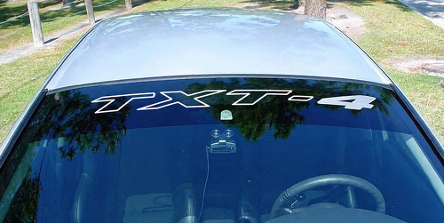 Bannière de pare-brise avec contour de texte personnalisé Autocollant vinyle pour Dodge Challenger