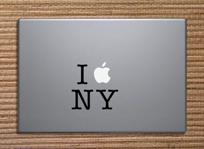 J'aime l'autocollant de décalque de MacBook de New York
