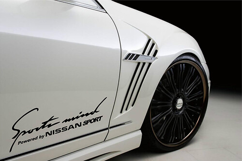 Sticker autocollant vinyle latéral Sport Mind Powered by Nissan Sport pour Nissan GT-R