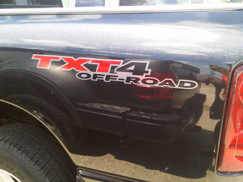 TXT4 Off Road Outline Lettering Pair Côté de benne Autocollant vinyle pour Dodge Dakota TRX4