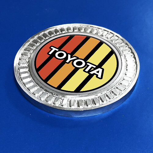 Badge 3D Toyota Vintage TRD Retro Heritage Racing Stripes Emblème en métal et aluminium

