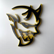 Badge 3D personnalisé Demon Dodge Charger Challenger logo Fender Badges Emblème Jaune vs Noir
 3