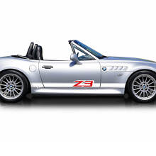 Paire de bandes vinyle autocollantes pour logo BMW Z3 sur les panneaux latéraux des portes.
 3