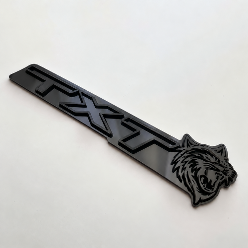SRT Trackhawk Style Grey Black Custom TXT Cat 3D — Emblème (aile)