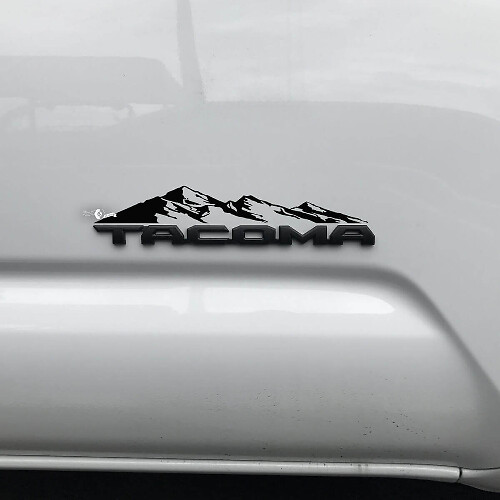 Autocollant autocollant Toyota Tacoma Mountains sur badge Tacoma 2
