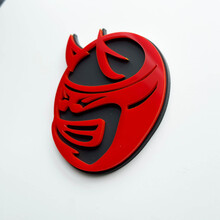 Badge 3D personnalisé Drag Bee Demon Dodge Charger Challenger logo Fender Badges Emblème Rouge et Gris
 2