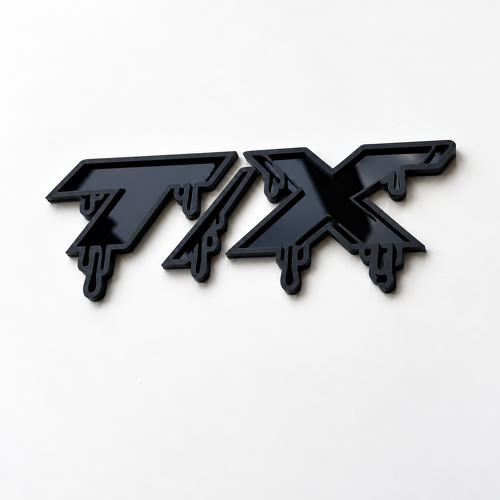 R/T Style Black Blood Drip Custom T/X 3D — Emblème (aile, hayon)