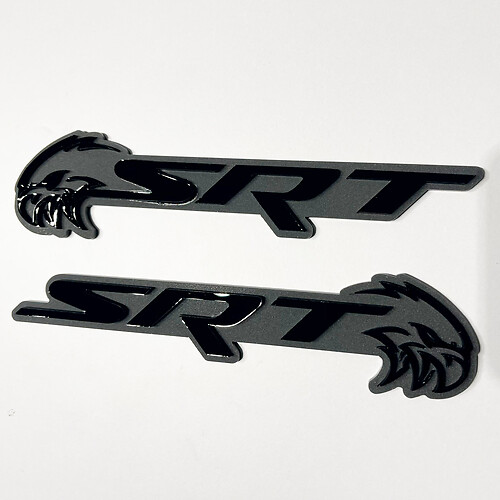SRT Trackhawk 3D Badge Noir vs Gris Fender Badges Emblème 2
