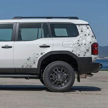 Autocollants en vinyle nid d’abeille pour les côtés et les quartiers arrière du Toyota Land Cruiser 2024_3