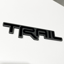 Badge TRAIL 3D - Emblème de badges de calandre avant de hayon personnalisé pour Toyota TRD 2
 3