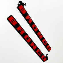 Badges de calandre avant Bronco, emblème de hayon, badge 3D noir vs rouge
 4