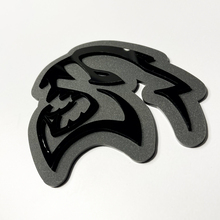 Insigne 3D personnalisé Hellcat Dodge insignes d'aile emblème de hayon insigne de calandre avant
 2