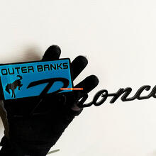 Insigne de garde-boue 3D Outer Banks pour Musclecar Horse_3