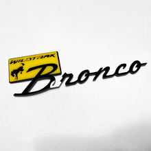 Brronco Wildtrak Fender Badges Tailgate Emblem 3D Badge Black vs Red
 4