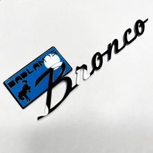 Badges badges badlands badges tailgate embranche 3d badge noir vs bleu
 2
