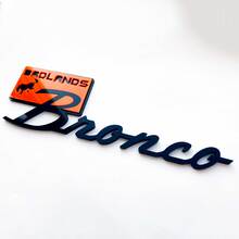 Badges badges badlands badges tailgate embranche 3d badge noir vs bleu 1
 2