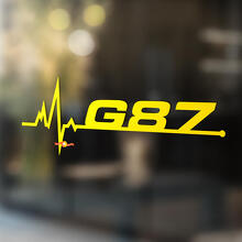 BMW G87 est dans mon graphique d'autocollants de fenêtre d'impulsion du cœur de sang graphique
 3