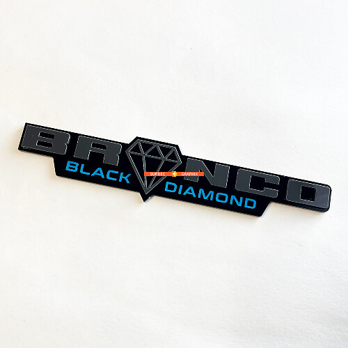 Insigne 3D Black Diamond Horse pour ailes de voitures muscle