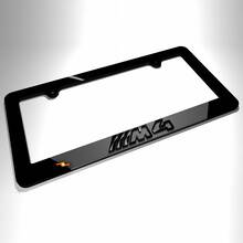 ///Caches de plaque d'immatriculation de véhicule pour BMW M4
 3