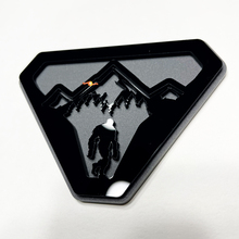 Montagnes Sasquatch Bigfoot Yeti Insignes d'aile de pare-chocs Emblème de hayon Badge 3D 2
 10