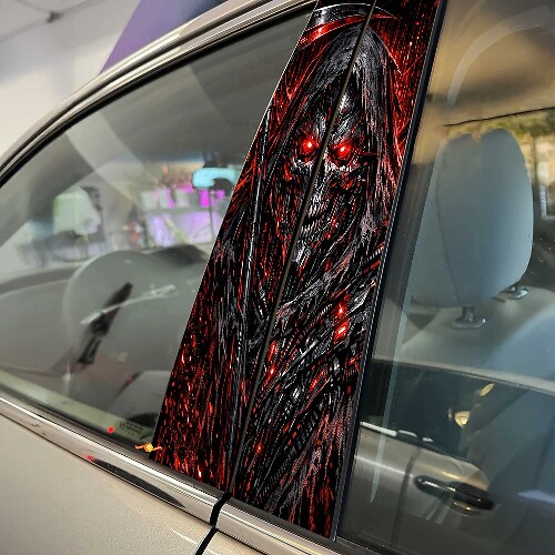Autocollant en vinyle Cyber Reaper Skull Pillar Doors 1