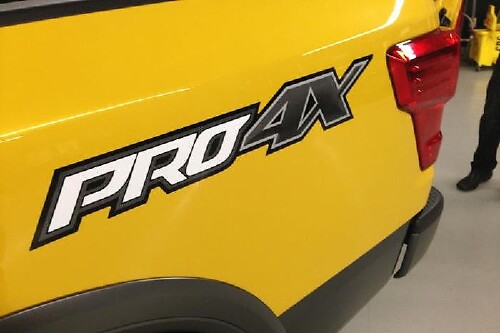 paire 2016 Nissan Titan pro 4x vinyle autocollant supdec