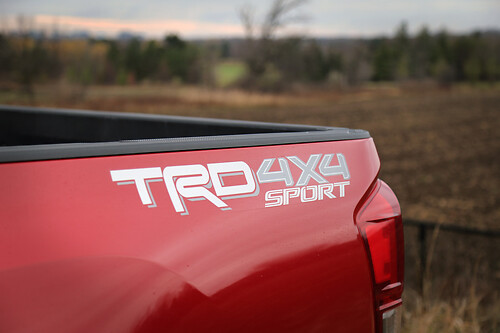 Autocollant vinyle TRD 4x4 Sport pour côté de caisse Toyota Tacoma