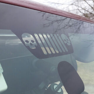 Jeep Wrangler pare-brise Grille Logo crâne autocollant autocollant grill 1