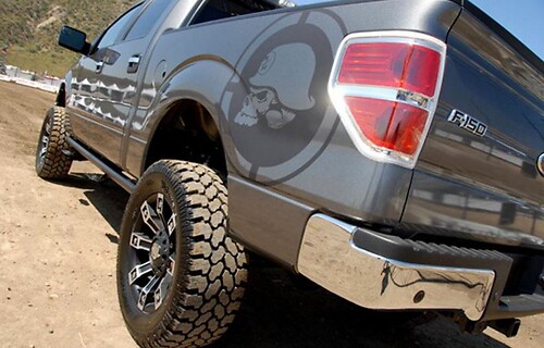 Autocollant vinyle de chevet Metal Mulisha Crâne en Casque pour Dodge Ram 1500